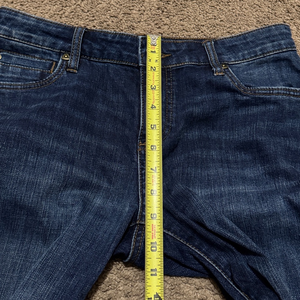 Kut From The Kloth Jeans-Sz 4-Katy Boyfriend Fit-Dark Wash with Fading-EUC - Picture 6 of 13